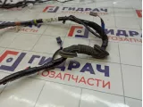 Проводка двери багажника Lexus LX570 (J200) 82185-60410