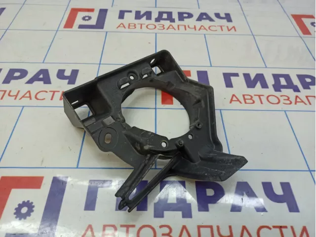 Кронштейн фары противотуманной правой Lexus RX270 (AL10) 52125-48081