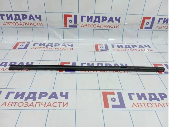 Уплотнитель стекла переднего правого Lifan Myway PBA6107270