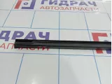 Уплотнитель стекла переднего правого Lifan Myway PBA6107270