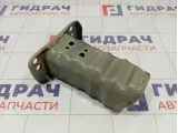 Кронштейн усилителя переднего бампера левый Lifan X50