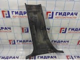 Обшивка стойки средняя правая нижняя Mazda 6 (GG) GJ6A68220.