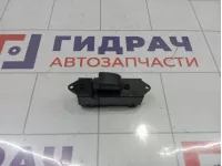 Кнопка стеклоподъемника задняя правая Mitsubishi Lancer X (CY) 8608A066 