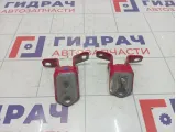 Петли двери задней правой Mazda 3