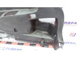 Обшивка багажника правая нижняя Mazda CX-7 EG21-68-85XE-02. Потертость,царапины.