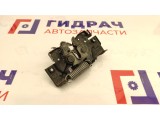 Замок капота Mazda CX-7 EG22-56-620A.