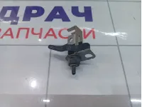 Замок лючка бензобака Mazda CX-7 B09556890F