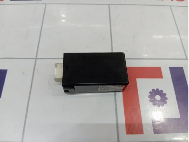 Блок электронный Mazda CX-7 EG52675DZ