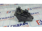 Крепление АКБ Mazda CX-7 EG22-56-041F.