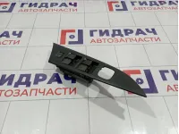 Блок управления стеклоподъемниками Mazda Mazda 3 (BK) BP4L-66-350