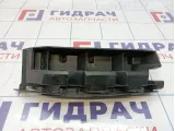 Кронштейн заднего бампера правый Mercedes-Benz E-Class 200 (W212) A2128800203