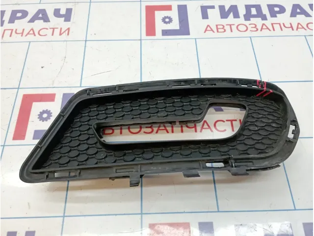 Решетка в бампер правая Mercedes-Benz E-Class 200 (W212) A2128851053