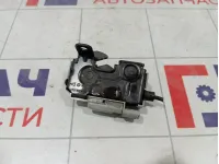 Замок капота правый Mercedes-Benz GL-класс A2048704458