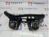 Кронштейн заднего бампера правый Mercedes-Benz CLA 200 (C117) 1178850865.