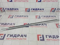 Накладка стекла переднего правого Mercedes-Benz GL (X166) 1667250265