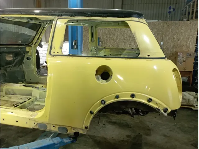Крыло заднее левое Mini Cooper (R50)