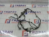 Проводка двери передней правой  MITSUBISHI AIRTREK MR515790