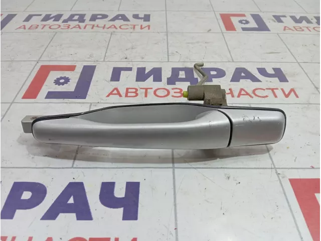 Ручка двери наружная задняя левая Mitsubishi Airtrek MR526109