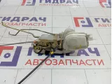 Замок двери передний левый Mitsubishi Airtrek MR970617