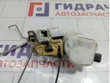 Замок двери передний правый Mitsubishi Airtrek MR970618