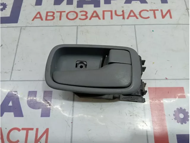 Ручка двери внутренняя правая Mitsubishi Airtrek MR627181