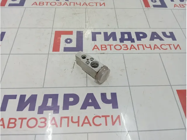 Клапан кондиционера Mitsubishi Airtrek SSA387B127