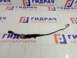 Поводок стеклоочистителя (Поводок дворника) левый Mitsubishi Carisma