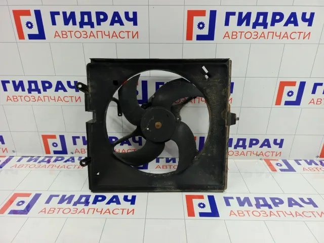 Вентилятор радиатора Mitsubishi Carisma