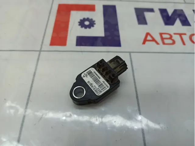 Датчик AIR BAG Mitsubishi Lancer X 8651A143
