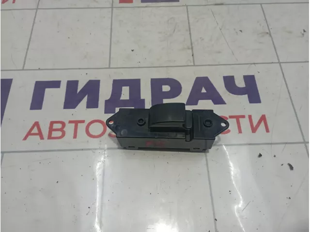 Кнопка стеклоподъемника Mitsubishi Lancer X (CY) MR587944