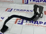 Педаль сцепления Mitsubishi Lancer MR493821