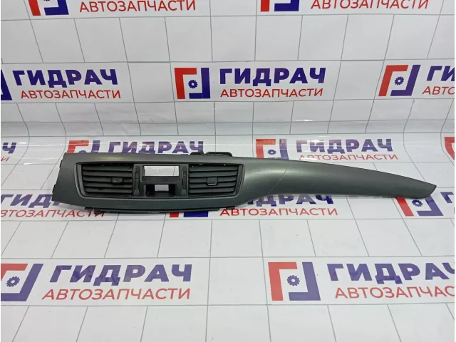 Накладка декоративная торпедо центральная Mitsubishi Lancer 9 (CS) MN177707HA