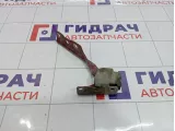 Петля капота правая Mitsubishi Lancer 9 (CS) MN126934