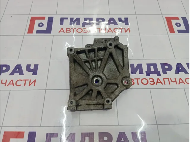 Кронштейн кондиционера Mitsubishi Lancer 9 (CS) MN134179