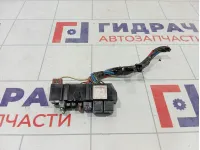 Блок предохранителей Mitsubishi Lancer