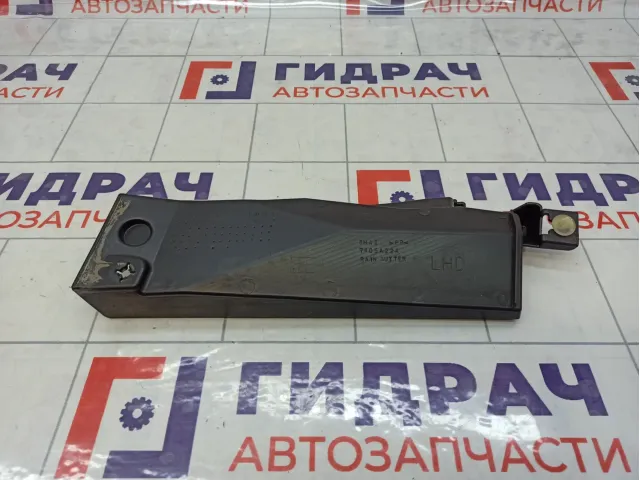 Накладка решетки стеклоочистителя левая Mitsubishi Lancer 7405A224