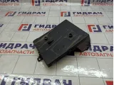 Кронштейн крепления аккумулятора (АКБ) Mitsubishi Lancer 8201A003