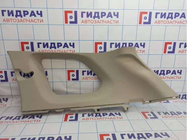 Обшивка багажника правая верхняя Mitsubishi Outlander (GF) 7230A692YA