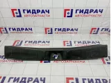 Обшивка багажника на заднюю панель Mitsubishi Outlander (GF) 7240A199XA