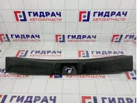 Обшивка багажника на заднюю панель Mitsubishi Outlander (GF) 7240A199XA