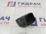 Дефлектор воздушный правый Mitsubishi Outlander (GF) 8030A204