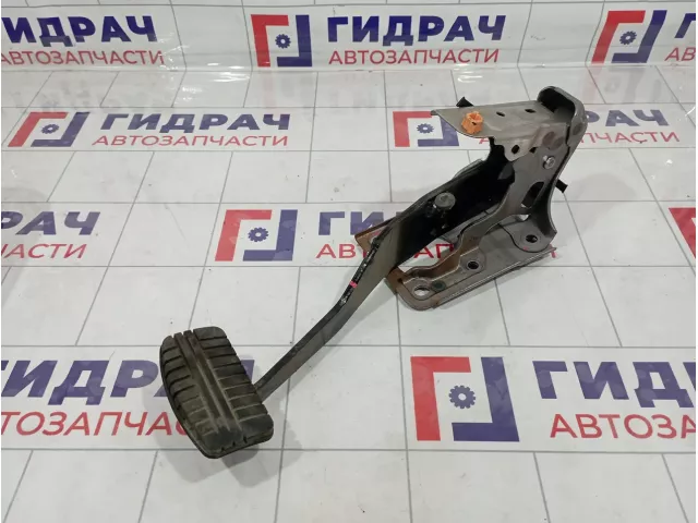 Педаль тормоза Mitsubishi Outlander (GF) MN101625