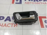 Ручка двери внутренняя правая Mitsubishi Pajero (V90) 5716A242XA