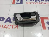 Ручка двери внутренняя правая Mitsubishi Pajero (V90) 5716A242XA