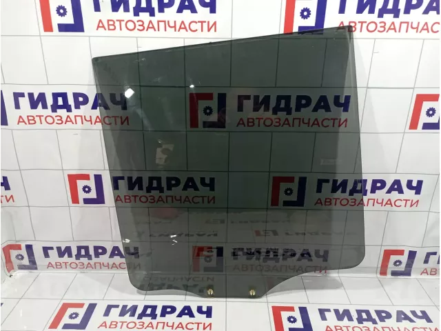 Стекло двери задней правой Mitsubishi Pajero (V90) MR436984