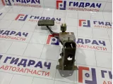 Педаль тормоза Mitsubishi Pajero (V90) 4620A112