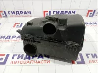 Корпус воздушного фильтра Mitsubishi Pajero (V90) MR404841