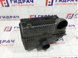 Корпус воздушного фильтра Mitsubishi Pajero (V90) MR404841