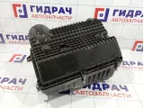 Корпус воздушного фильтра Mitsubishi Pajero (V90) MR404841