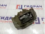 Суппорт тормозной передний правый Mitsubishi Pajero (V90) 4605B706
